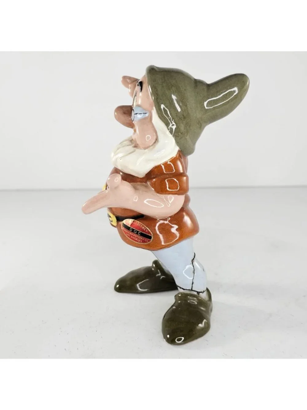 Evan K Shaw American Pottery Disney Doc Snow White Seven Dwarfs Figurine *FLAW*